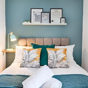 City Centre, 4Rm'S, With Smart Tv'S Parking Apartment